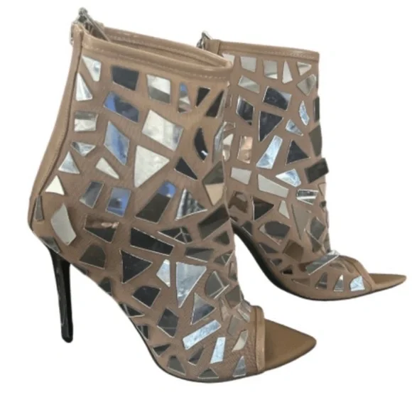 Stylish Tan and Silver Women's Heels - Picture 2 of 4